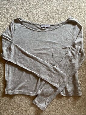 Urban Outfitters Heather Gray Long-Sleeve Pocket Tee